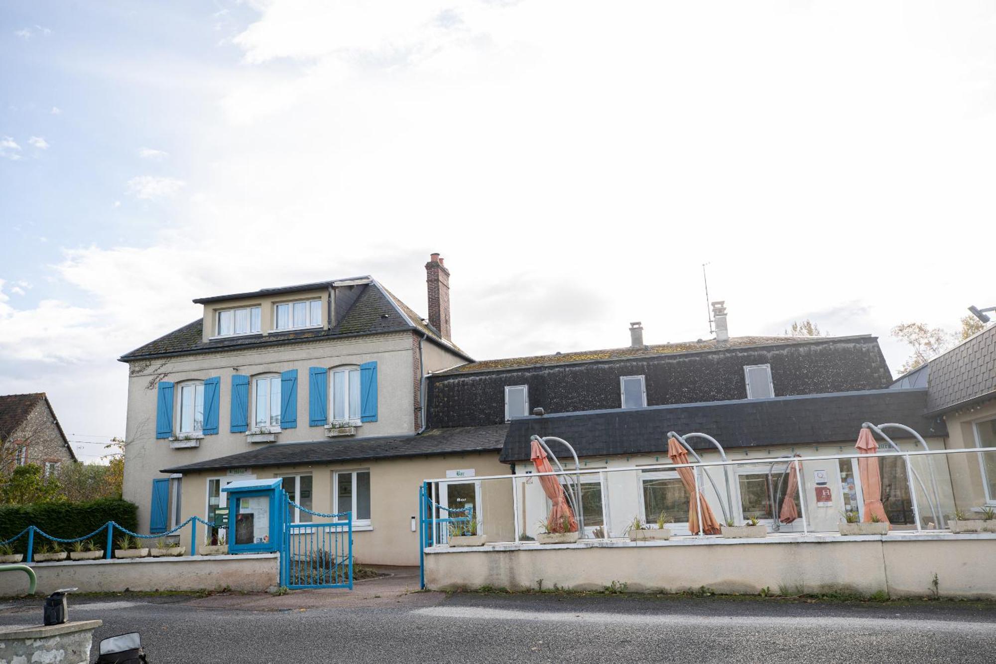 Hotel Restaurant Des 4 Ecluses Gaillon Eksteriør bilde
